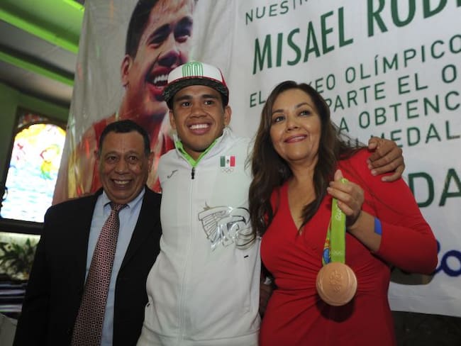 Misael Rodríguez recibe el Premio Estatal del Deporte en Chihuahua