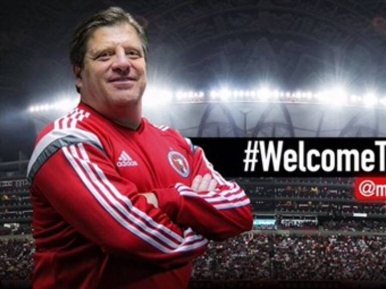 Miguel Herrera es nuevo técnico de Xolos