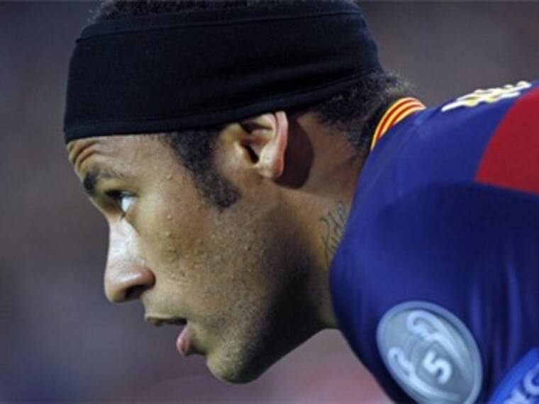 Neymar hace olvidar la ausencia de Messi