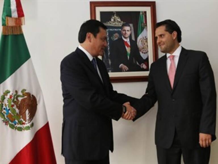 Segob designa encargados de asesores y de RTC