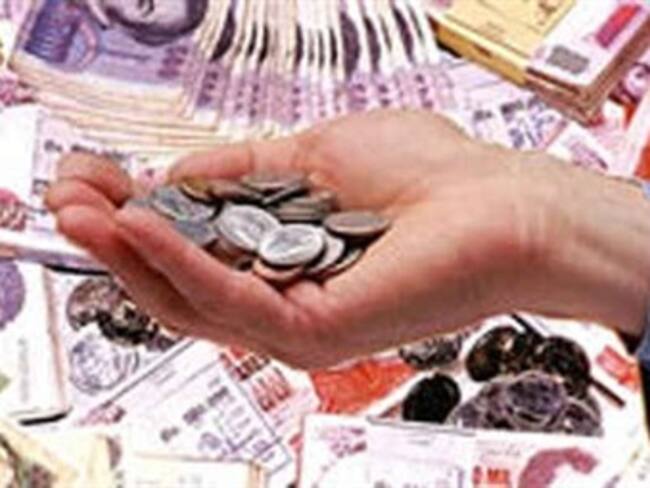 Disminuye crecimiento de salarios en el mundo: OIT