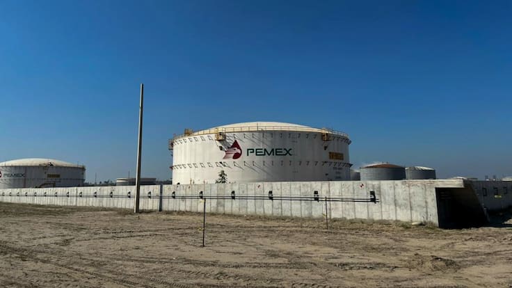 Dos Bocas suma nuevo incendio: Pemex reporta saldo blanco tras fuego en tanque de almacenamiento