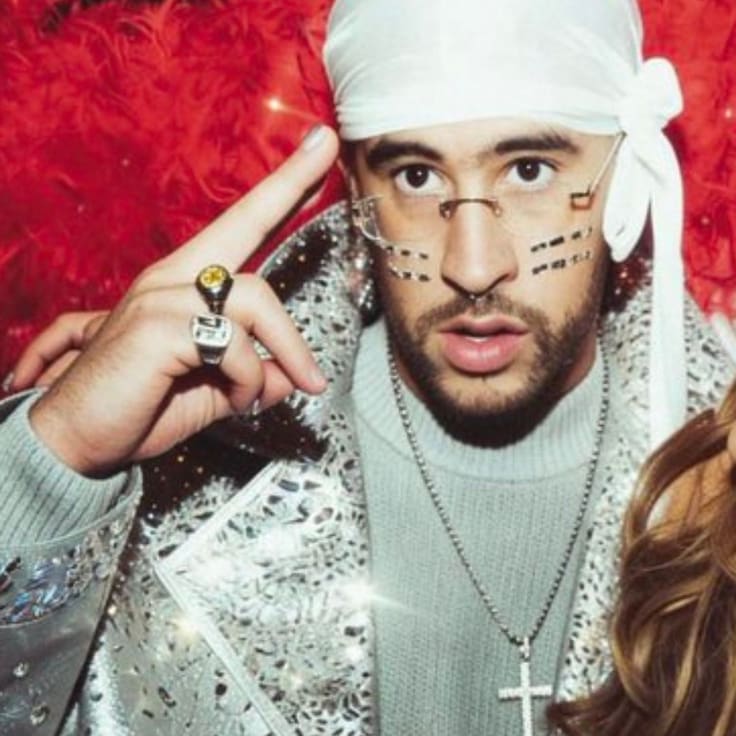 ¿JLo en el Super Bowl 2026? La cantante manda guiño y conmovedor mensaje a Bad Bunny