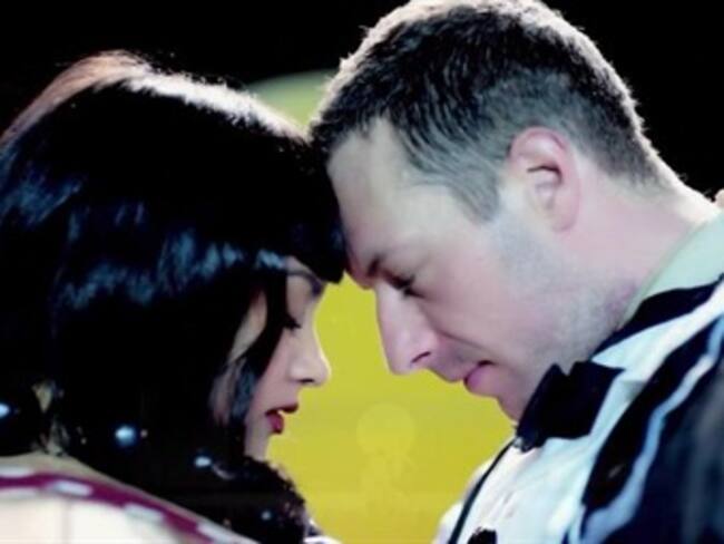 Presenta Coldplay video oficial de ‘True love’