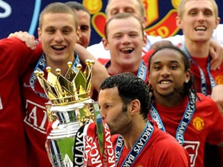 Gana Manchester United en ingresos económicos al Barcelona