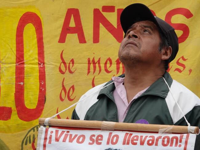 ¿Cuánto pesa la mentira en el caso Ayotzinapa?