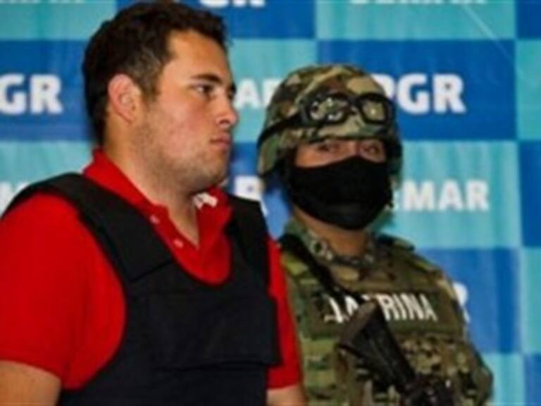 Presenta SEMAR a presunto hijo de ‘El Chapo Guzmán’