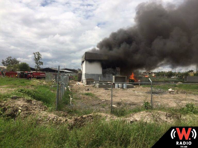 Se registra incendio en planta de tratadora de agua en Tonalá