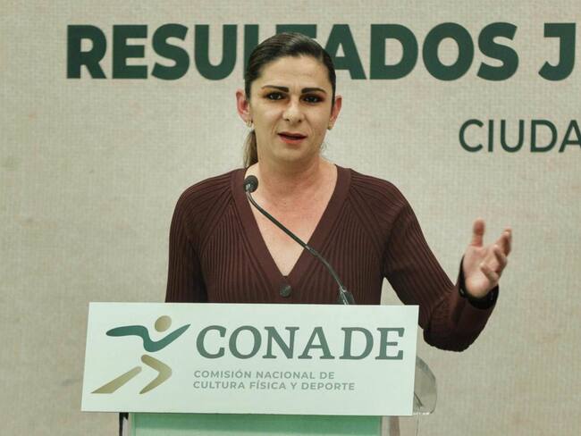 Esta es la razón por la que Ana Gabriela Guevara debe viajar en primera clase