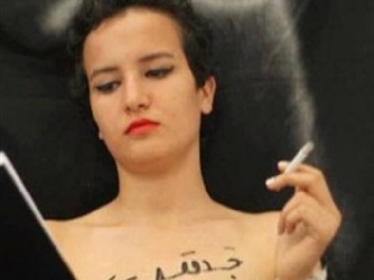 Convoca Femen a una &#039;Revolución en Topless&#039; en apoyo a tunecina