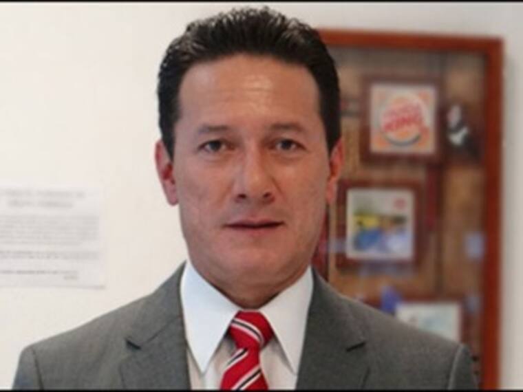 "Vamos a demandar jurídicamente a la empresa para que cubra todos los daños de los vecinos" Alfredo Martínez