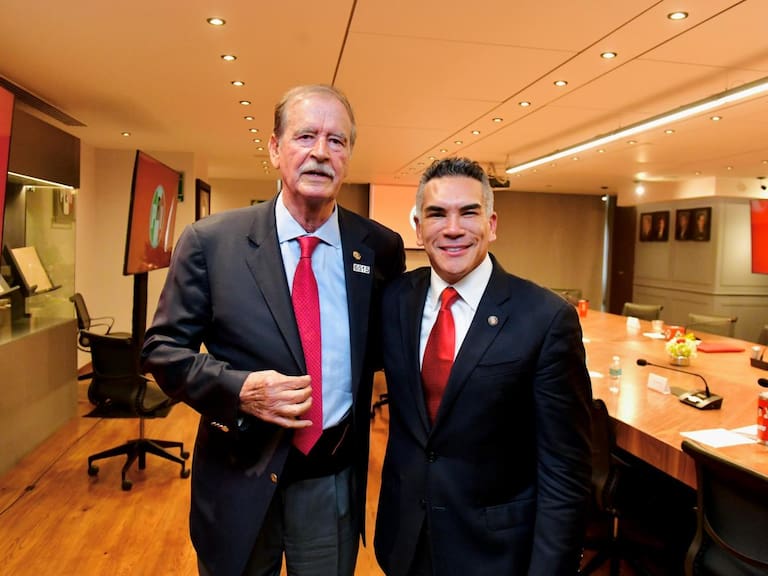 El dirigente nacional del PRI, Alejandro "Alito" Moreno recibió a Vicente Fox