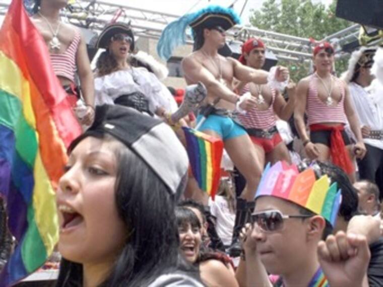 Marcha lésbicogay. Édgar Mendoza, organizador