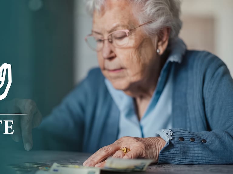 Los trabajadores afiliados al ISSSTE bajo el régimen Décimo Transitorio pueden acceder a una pensión por jubilación al cumplir la edad mínima y los años de servicio requeridos.