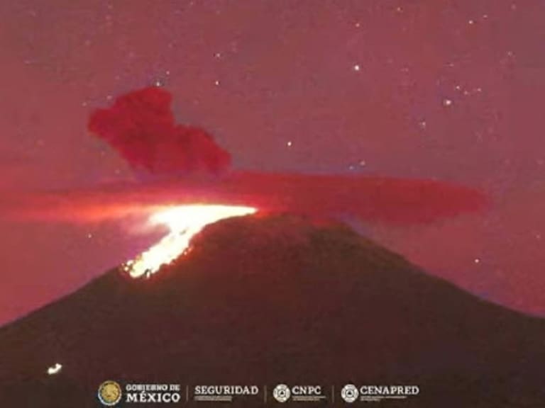 El Popocatépetl tuvo dos explosiones en la madrugada