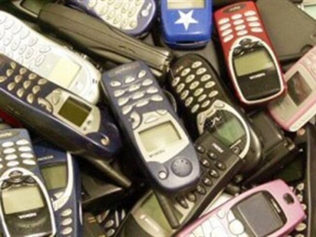 Prevén cárcel para concesionarios telefónicos que no cooperen