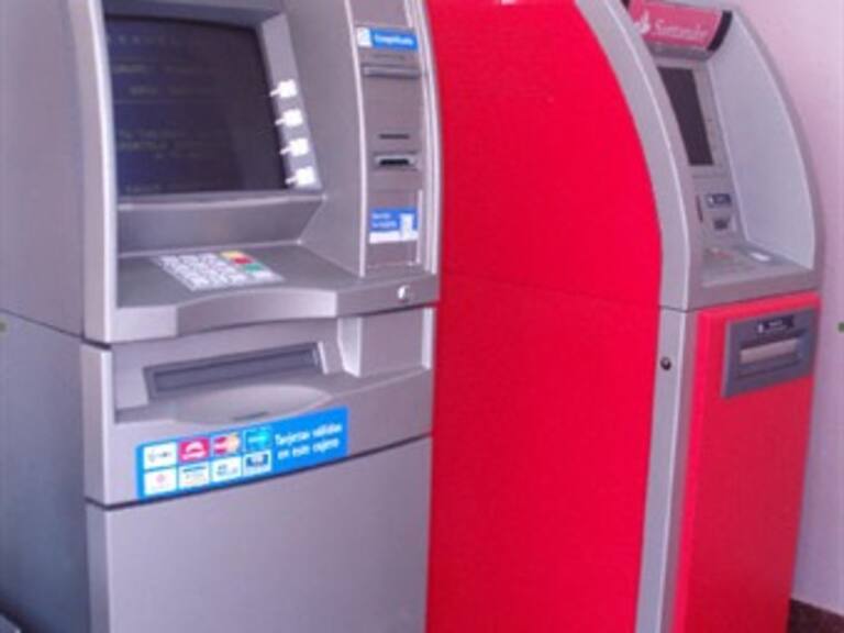 Santander y BBVA entre los 20 bancos mejor valorados del mundo