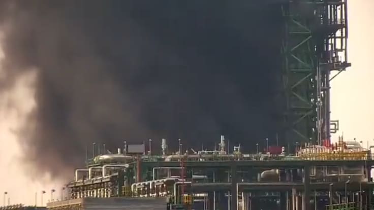 Incendio en Dos Bocas enciende alerta: Señalan fugas de gas en días previos