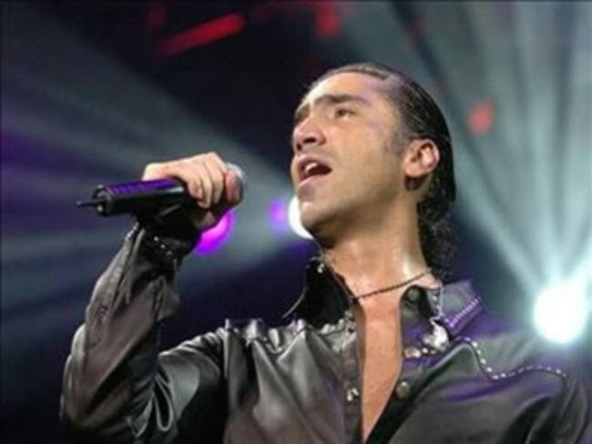 Festejará 'El Potrillo' cumpleaños 43 inmerso en gira 'Confidencias'