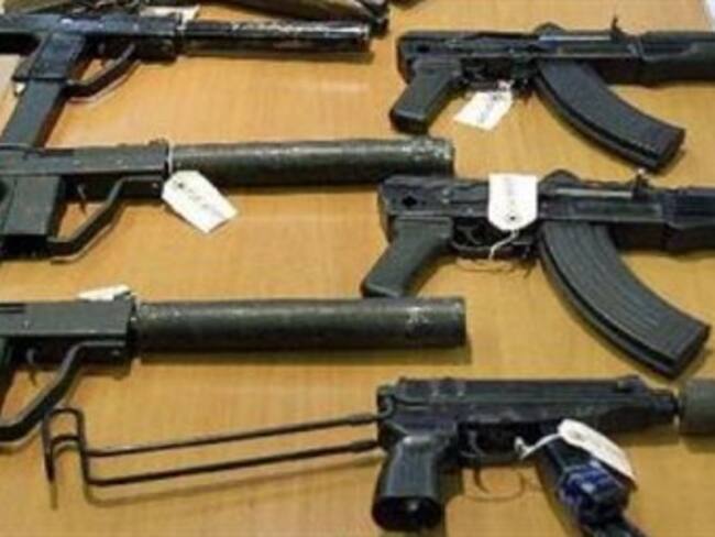 Carece EU de plan contra tráfico de armas