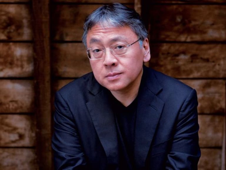 El escritor Kazuo Ishiguro gana Premio Nobel de Literatura