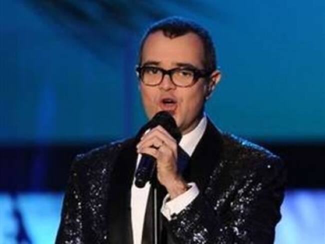 Ofrecerá Aleks Syntek concierto gratuito por los derechos de la niñez