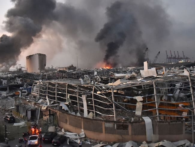 2 mil 750 toneladas de nitrato de amonio causaron explosiones en Beirut