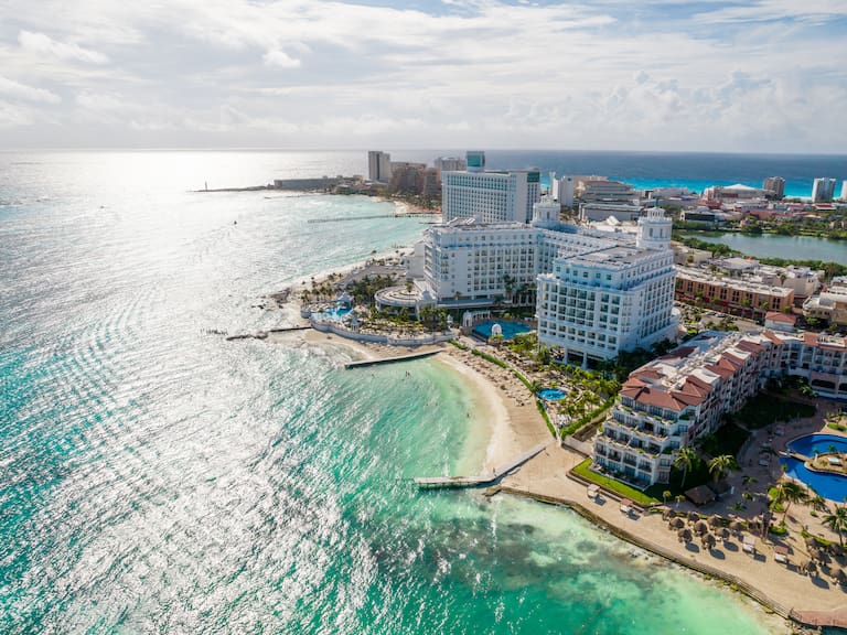 Cyclospora: COFEPRIS descarta el parásito en 16 hoteles de Riviera Maya