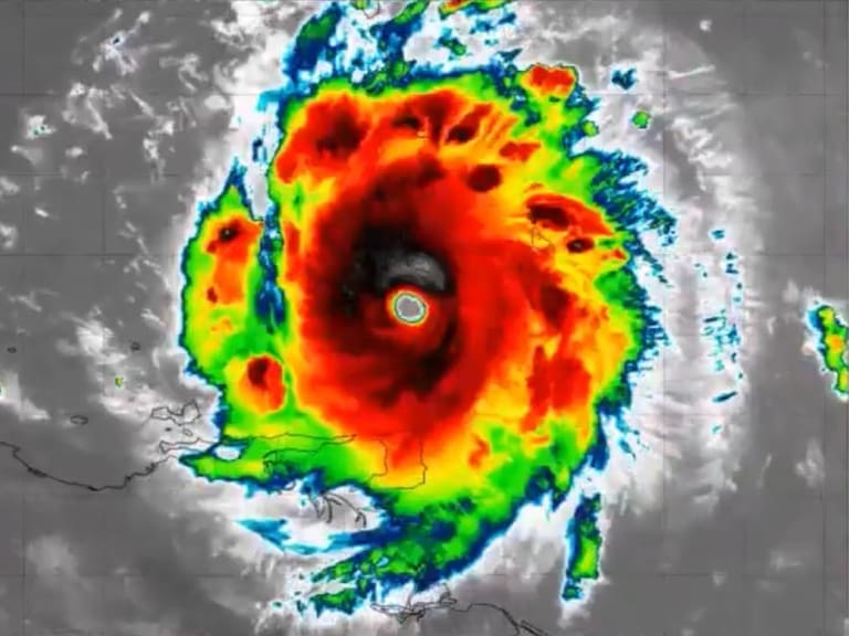 El huracán Beryl podría impactar dos veces a México.