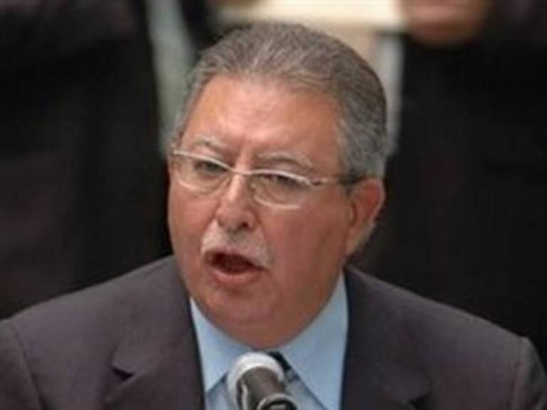 Modificarán régimen de contratos de Pemex