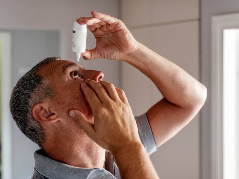 Gotas para ojos que eliminarán los lentes