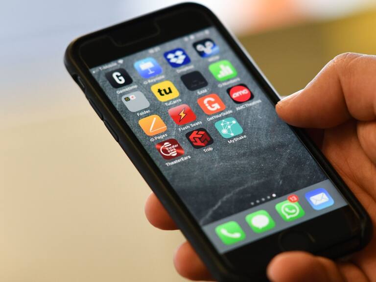 Revisar permisos de las apps en tu teléfono podría poner a salvo tus datos