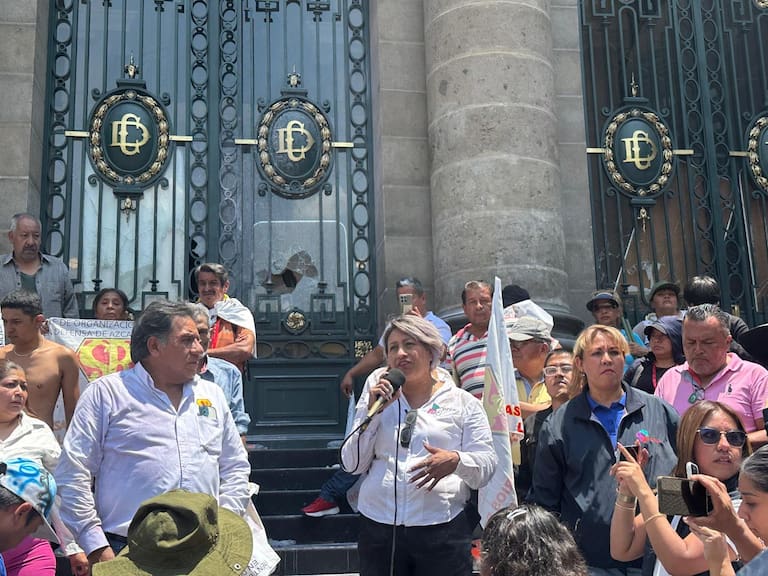 Dentro del Recinto legislativo se desarrollaba la sesión de los legisladores cuando los inquilinos pretendieron ingresar