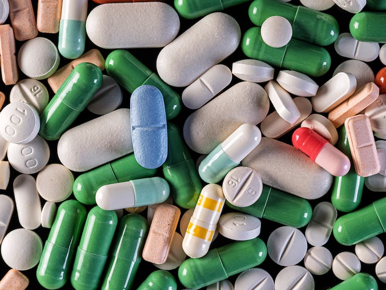 MX- "ISO" es el nombre callejero de la isotonitazena (o isotonitazeno), un opioide sintético derivado del 2-bencilbenzimidazol.
