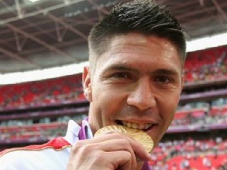 Julieta Morones y Miguel Ángel Peralta, padres de Oribe Peralta. Hablan de cómo Oribe Peralta se hizo futbolista profesional