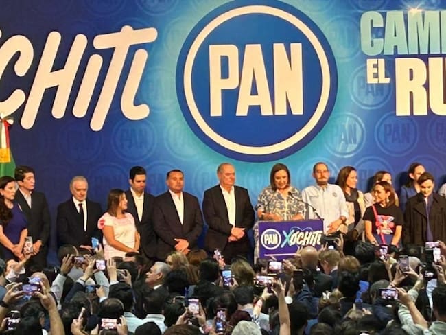 Se registra Xóchitl Gálvez como precandidata presidencial