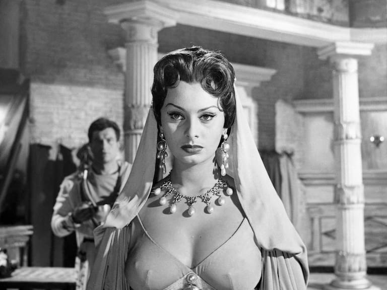 Sophia Loren en el set de la película “Attila”