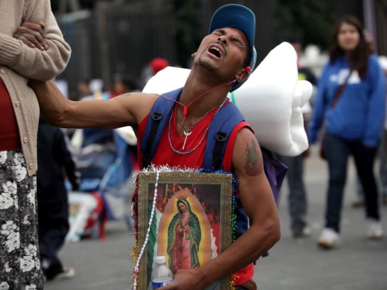 Peregrinos llegan a la Basílica de Guadalupe