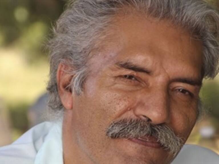 Se reincorpora Mireles, respalda a 'El Abuelo'