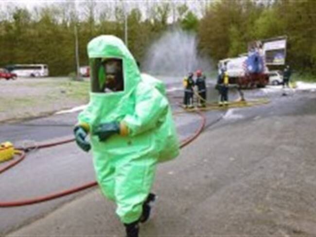 UE pide a Hungría impedir que lodo tóxico llegue al Danubio