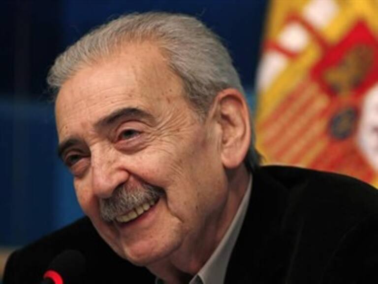 Muere el poeta, Juan Gelman a los 83 años