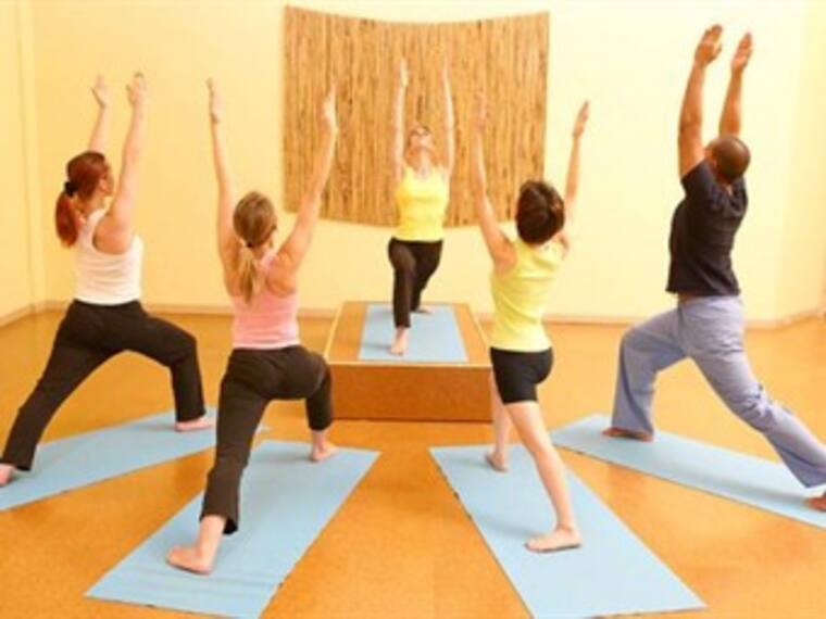 'Clase yoga' con Enrique Cervantes. 24/03/13