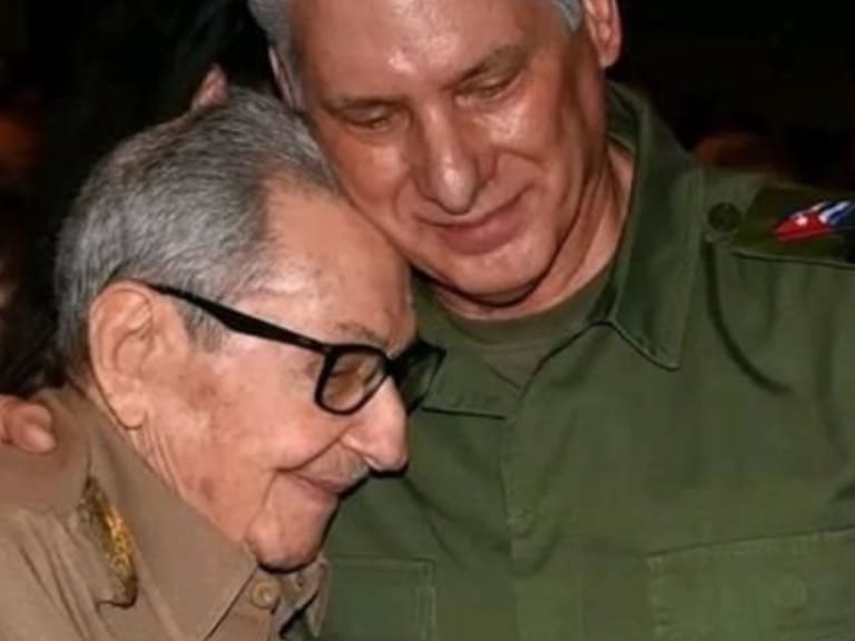 Raúl Castro desafía presión de EE.UU. y reaparece junto a Díaz-Canel. FB