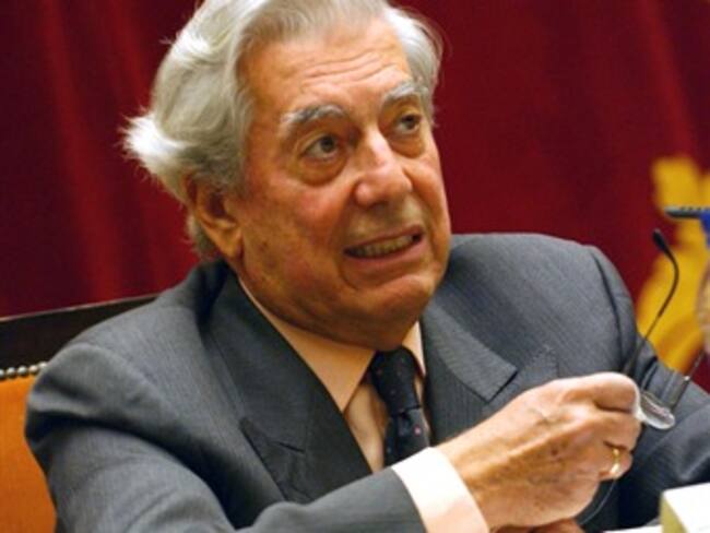 Diario cubano Granma dice que Vargas Llosa es el 'antinobel de la ética'
