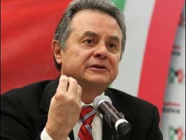 Presenta PRI denuncia contra PAN y PRD ante la PGR