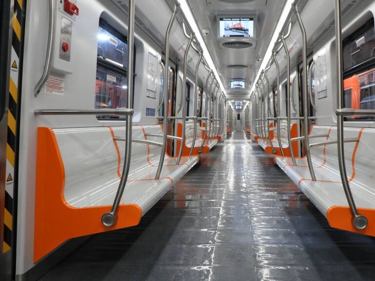 Presume Claudia Sheinbaum nuevo tren de la Línea 1