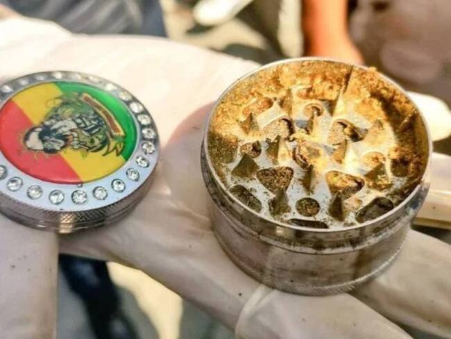 Más de 40 niños se intoxican con mariguana en primaria de Chalco