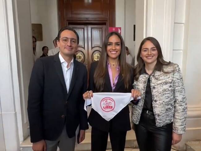 Alessandra Rojo pide aumento a penas por extorsión Congreso CDMX