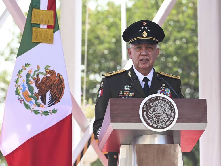 No se descarta espionaje, pero Estados Unidos no violó espacio nacional: Sedena