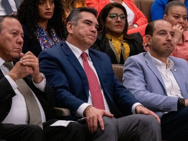 PAN y el PRD anuncian la suspensión temporal de coalición con el PRI